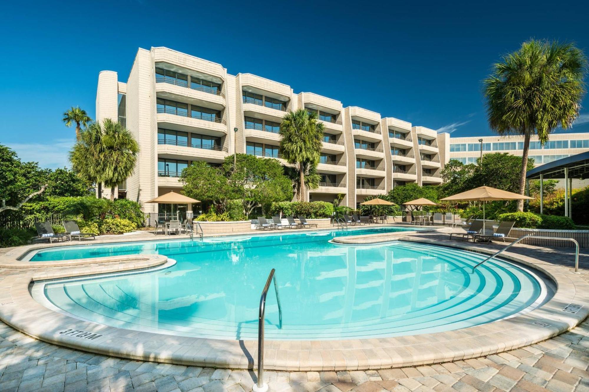Sheraton Tampa Brandon Hotel Экстерьер фото
